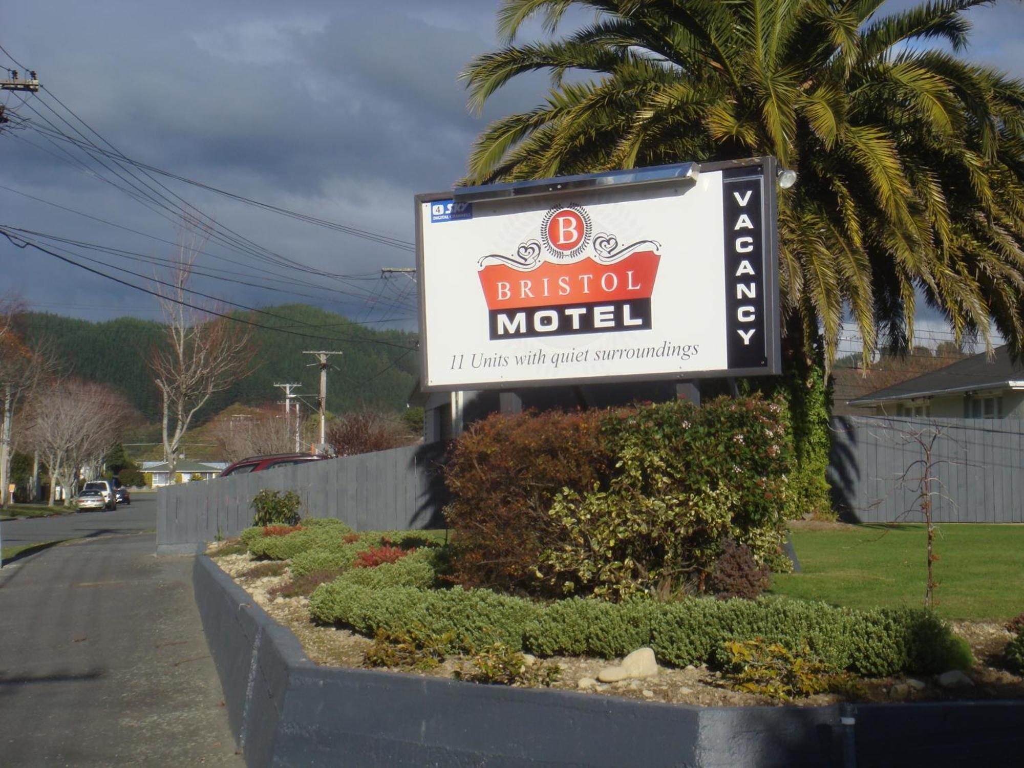 Bristol Motel Upper Hutt Exterior foto